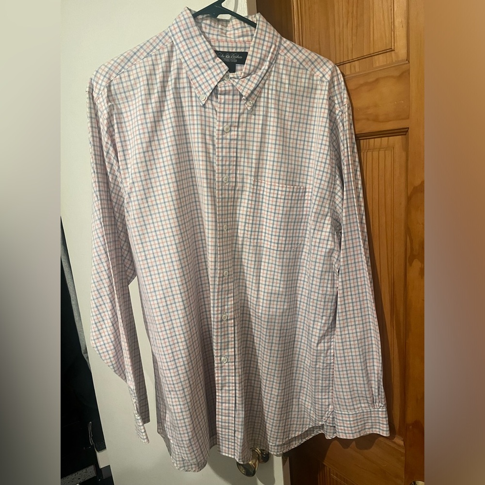 Brooks Brothers Button Down Dress Shirt Size Large